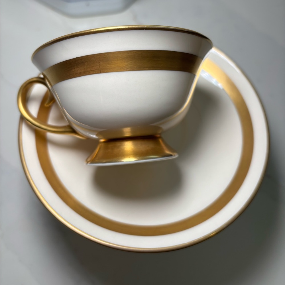 Flintridge China - Theme (Wide Gold, Rim, No Verge) Footed TeaCup & Saucer Set